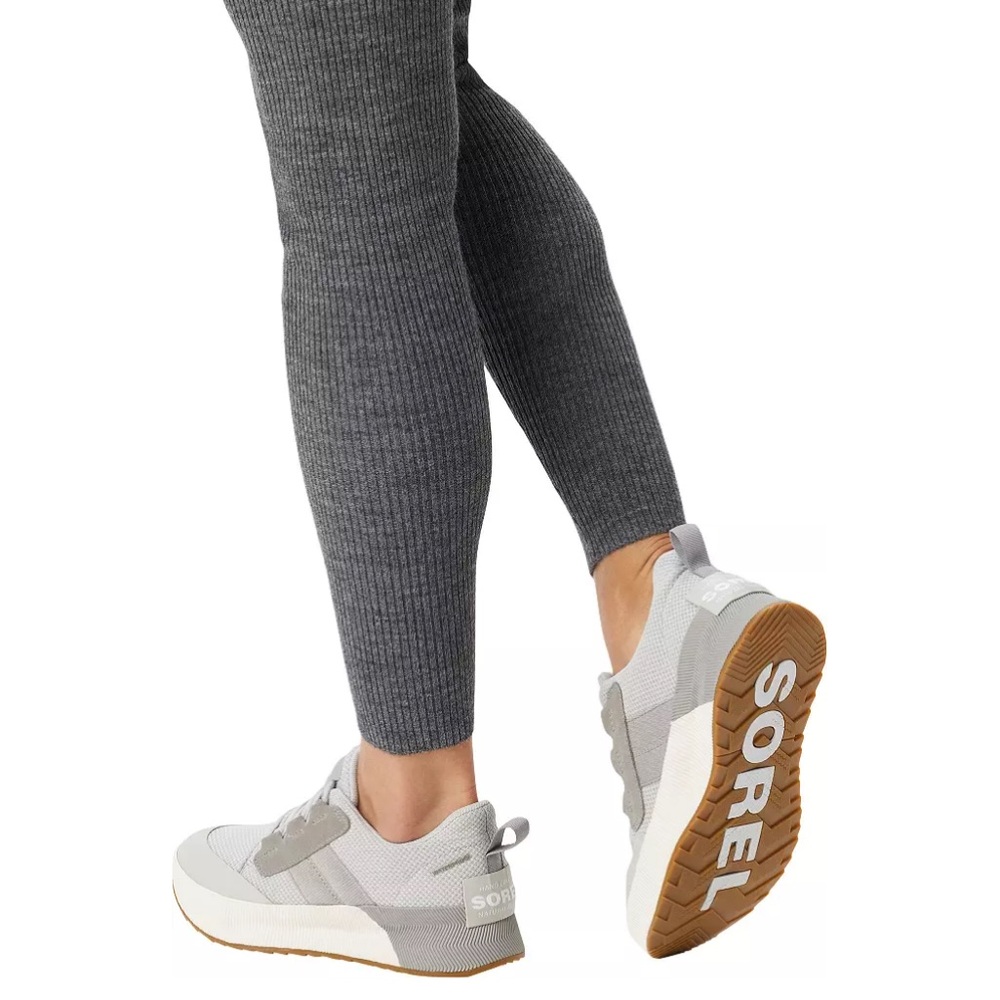 SOREL Out N About III Sneaker in Moonstone Gray Size 9